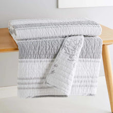 Load image into Gallery viewer, Nantucket Quilted Throw