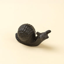 Load image into Gallery viewer, Cast Iron Snail