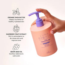 Load image into Gallery viewer, Glow Gradual Tanning Moisturizer