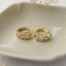 Load image into Gallery viewer, Pollyanna Hoops