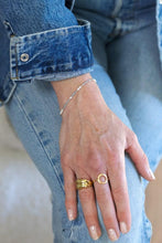 Load image into Gallery viewer, Labradorite Mira Bracelet