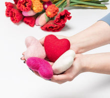 Load image into Gallery viewer, Puffy Hearts