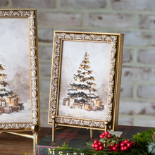 Load image into Gallery viewer, Vintage Christmas Tree Frame