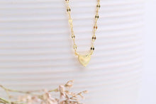 Load image into Gallery viewer, Sequence Chain Heart Necklace