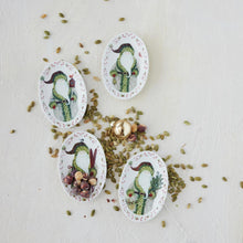 Load image into Gallery viewer, Oval Santa &amp; Berries Stoneware Small Plate