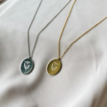 Load image into Gallery viewer, April Fleurs Necklace