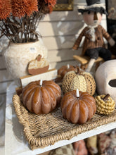 Load image into Gallery viewer, LED Pumpkin Candle