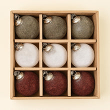 Load image into Gallery viewer, Large Velvet Holiday Baubles