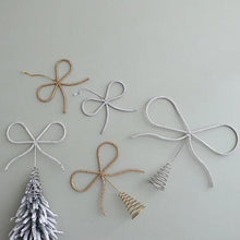 Load image into Gallery viewer, Beaded Bow Tree Topper