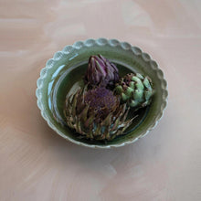 Load image into Gallery viewer, Round Scalloped Stoneware Bowl