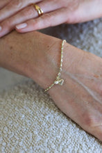 Load image into Gallery viewer, Quietly Coastal Bracelet
