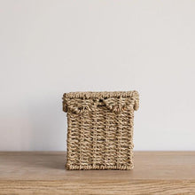 Load image into Gallery viewer, Woven Seagrass Tissue Box Cover