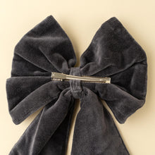 Load image into Gallery viewer, Cream Velvet Bow Clip