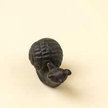 Load image into Gallery viewer, Cast Iron Snail