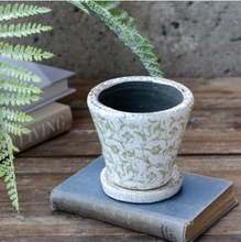 Load image into Gallery viewer, Green Antique Floral Print Pot