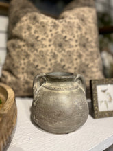 Load image into Gallery viewer, 5.7" Antique Charcoal Wash 2 Handle Vase