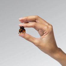 Load image into Gallery viewer, Black &amp; Tort Micro Cloud Clip