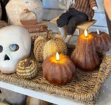 Load image into Gallery viewer, LED Pumpkin Candle