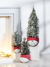 Load image into Gallery viewer, Fluffy Pine Tree
