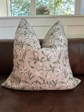 Load image into Gallery viewer, Isla Indoor/Outdoor Pillow Cover