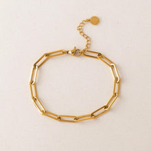 Load image into Gallery viewer, Bold Paperclip Bracelet
