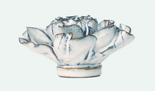 Load image into Gallery viewer, Blue White Hawthorne
