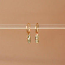 Load image into Gallery viewer, Elavyo Hoops