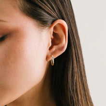 Load image into Gallery viewer, Tamara Hoop Earrings