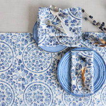 Load image into Gallery viewer, Medallion Linen Blended Table Cloth