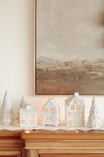 Load image into Gallery viewer, Winter Chalet Houses