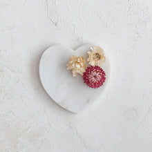 Load image into Gallery viewer, Marble Heart Shaped Flat Dish