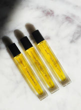 Load image into Gallery viewer, Perfume Oil by LOVEFRESH