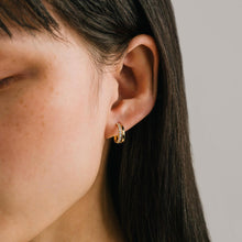 Load image into Gallery viewer, Dew Drop Hoop Earrings
