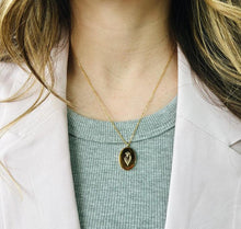 Load image into Gallery viewer, February Fleurs Necklace