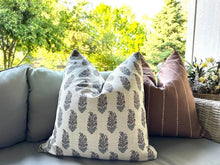 Load image into Gallery viewer, Wesley Pillow Cover