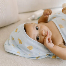 Load image into Gallery viewer, Tiny Engineers Hooded Towel Set