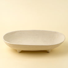 Load image into Gallery viewer, Pedestal Paper Mache Tray