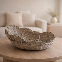 Load image into Gallery viewer, Grey Wash Willow Scallop Tray