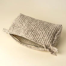 Load image into Gallery viewer, Kalyani Block Print Pouch