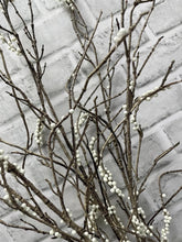 Load image into Gallery viewer, 43" Mini Cream Berry Branch