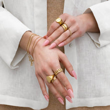 Load image into Gallery viewer, Kaia Bracelet