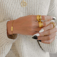 Load image into Gallery viewer, Little Mama Bracelet
