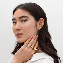 Load image into Gallery viewer, Ari Earrings