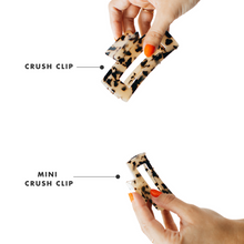 Load image into Gallery viewer, Light Tortoise Crush Clip